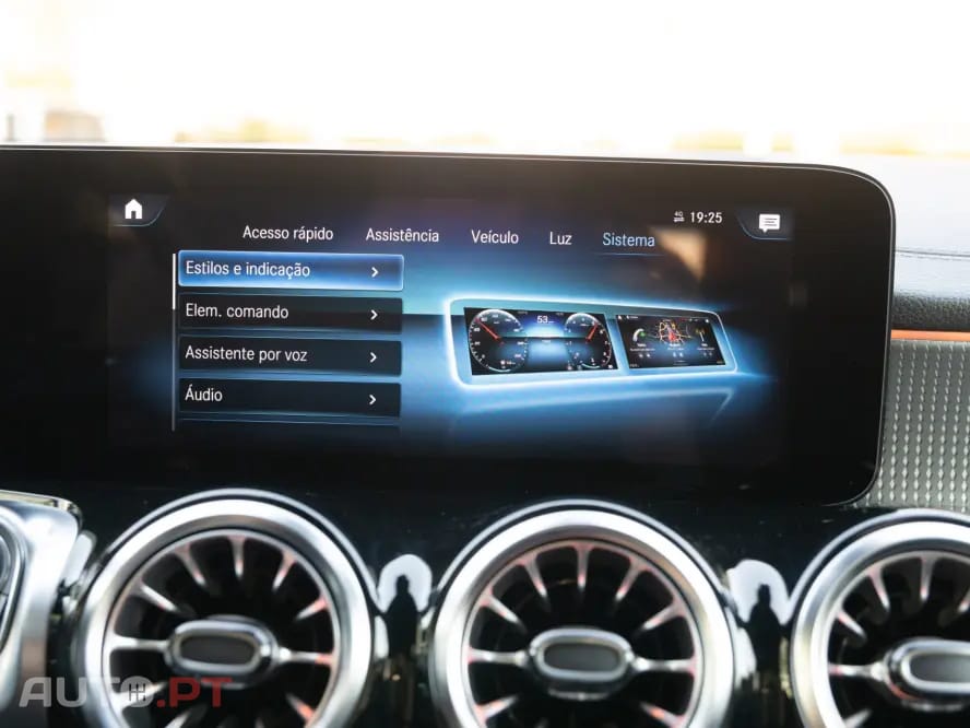 Mercedes-Benz EQB 300 4Matic AMG Line