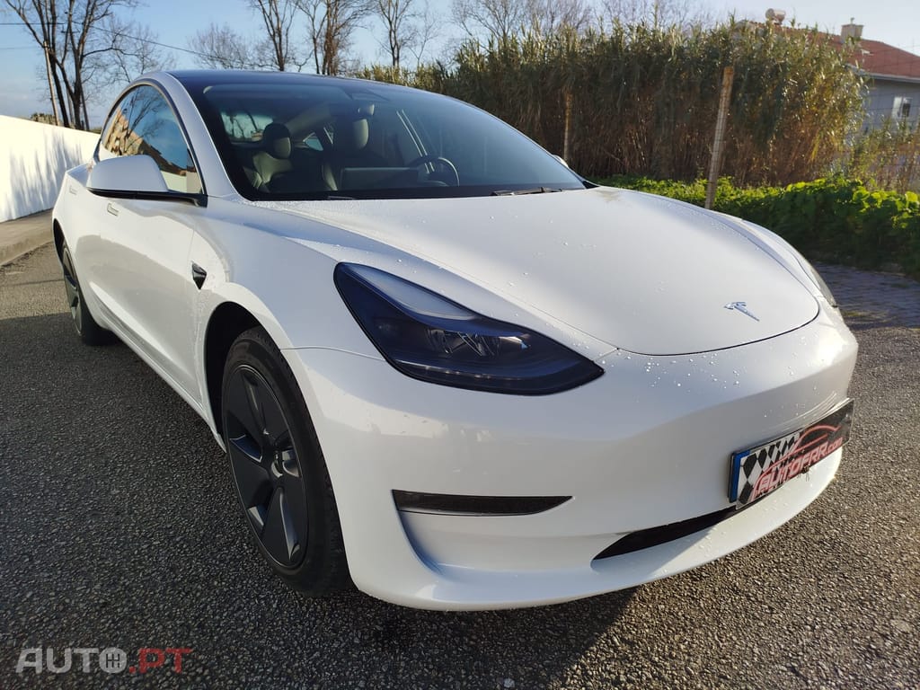 Tesla Model 3 Long Range Tração Traseira