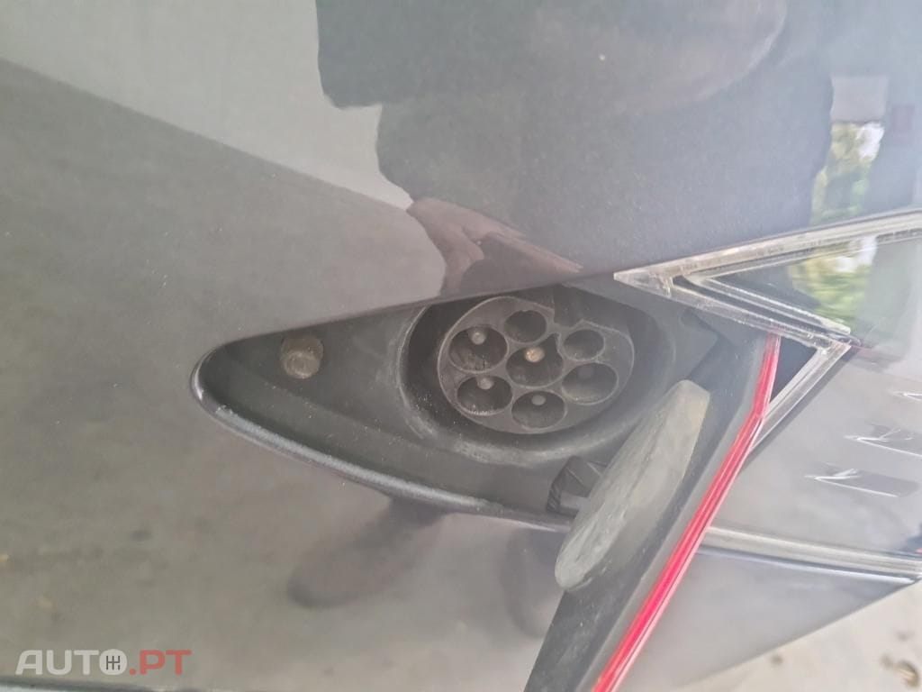 Tesla Model S 100 kWh Long Range AWD