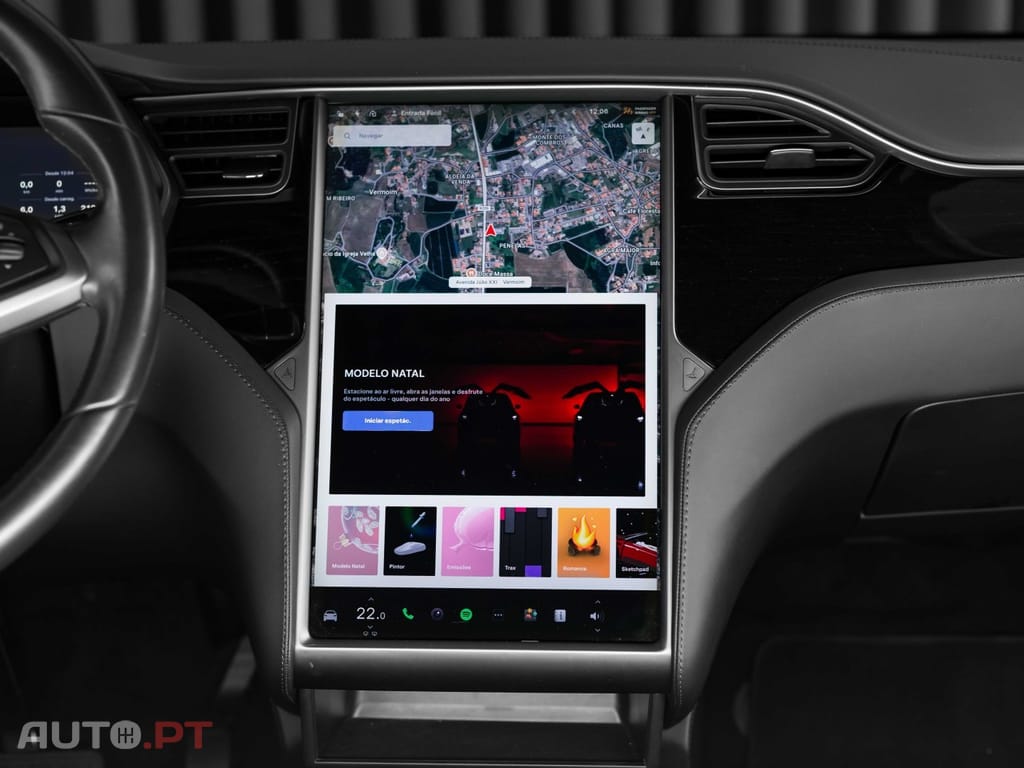 Tesla Model X 75D