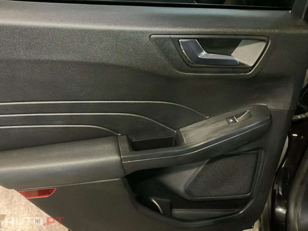 Ford Kuga 1.5 TDCi EcoBlue Titanium