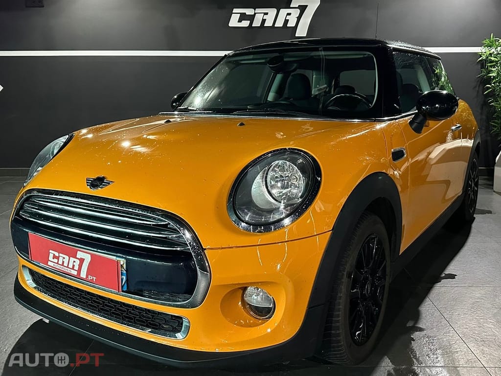 MINI Cooper Cooper D
