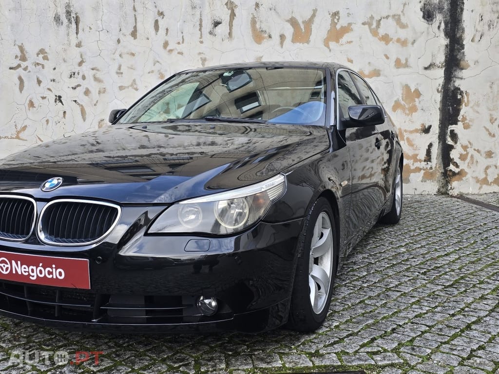 BMW 530 Sedan