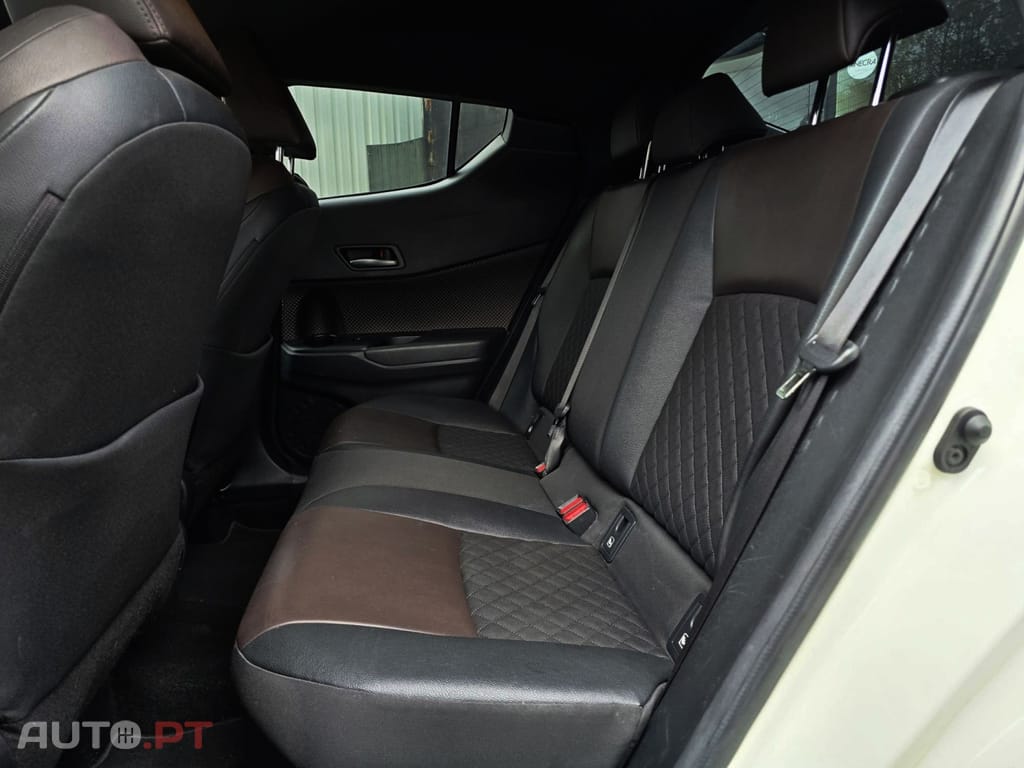 Toyota C-HR 1.8 HSD Exclusive+P.Luxury