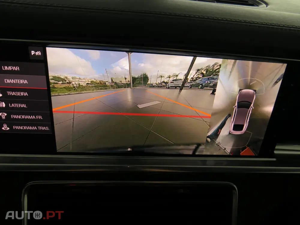 Porsche Panamera 4 E-Hybrid