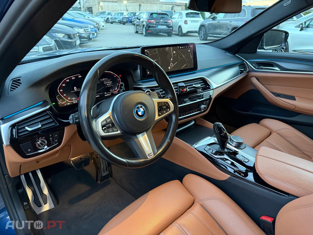 BMW 530 e Pack Desportivo M
