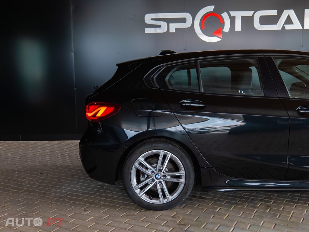 BMW 116 d Pack Desportivo M