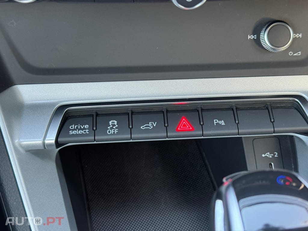 Audi Q3 45 TFSIe S tronic