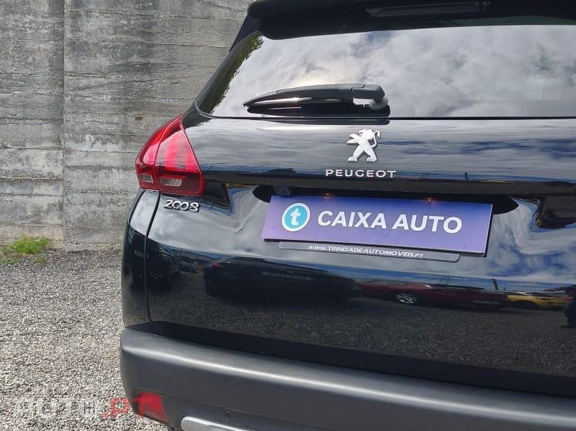 Peugeot 2008 1.2 PureTech Allure EAT6