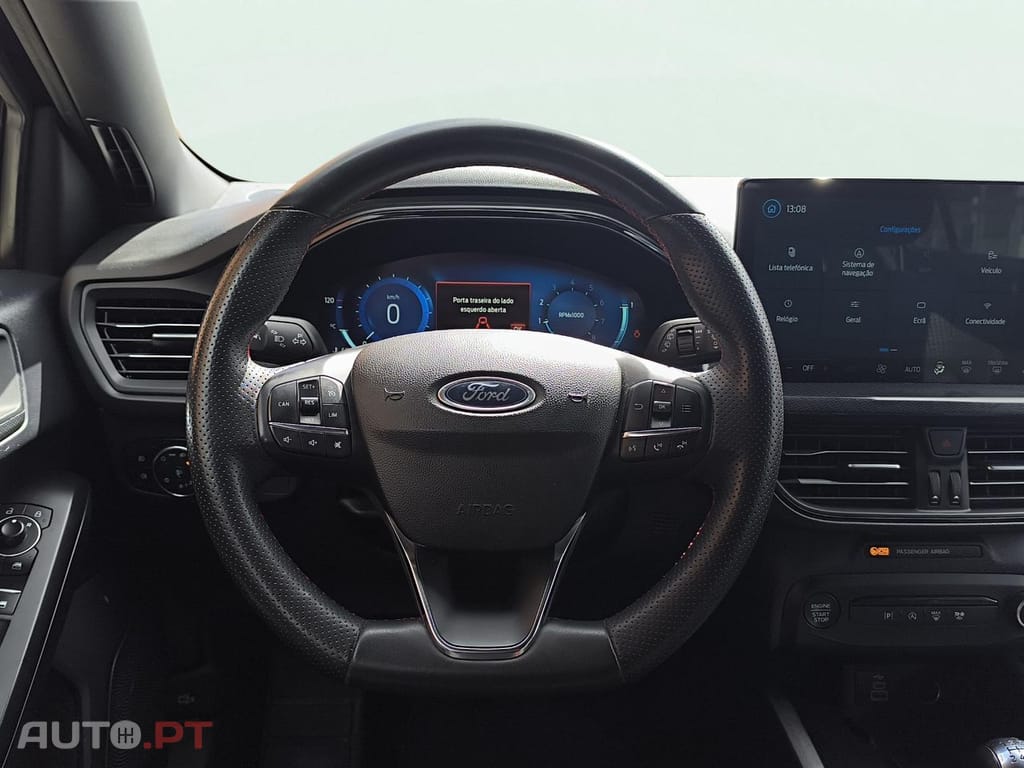 Ford Focus 1.0 EcoBoost MHEV ST-Line