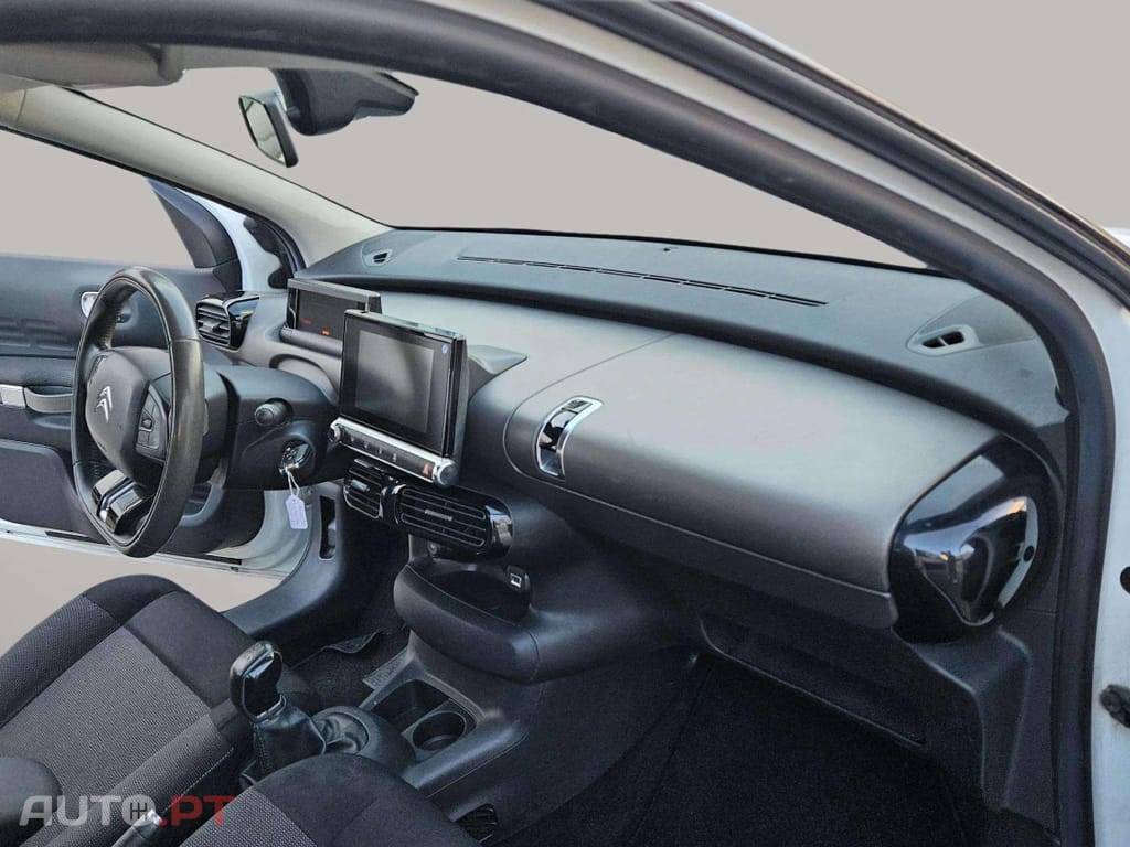 Citroen C4 Cactus 1.2 PureTech Shine