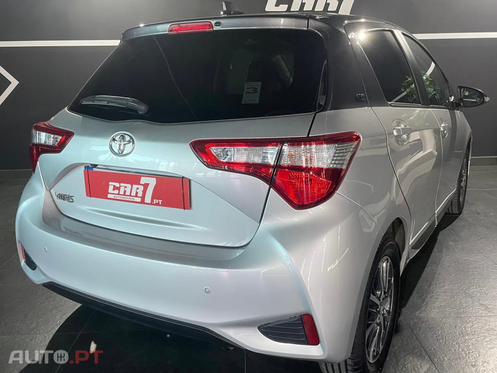 Toyota Yaris 1.0 VVT-i 20 Anos