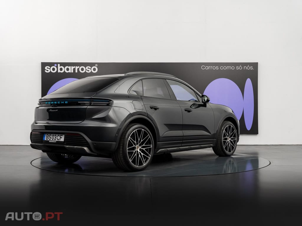 Porsche Macan Electric 4
