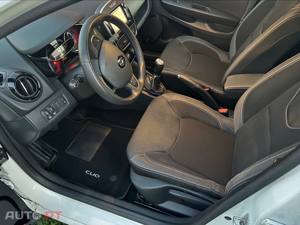 Renault Clio LIMITED 2018