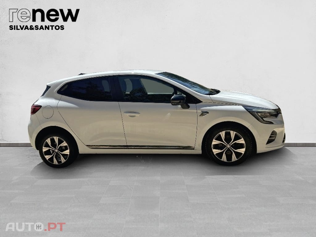 Renault Clio Limited Blue dCi 100
