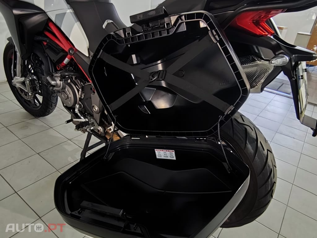 Ducati Multistrada 950 S  GP White