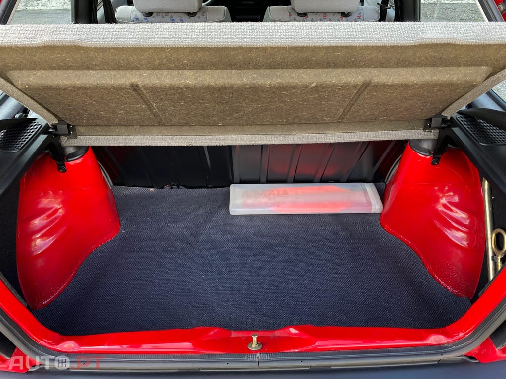 Volkswagen Polo 1.0 CL