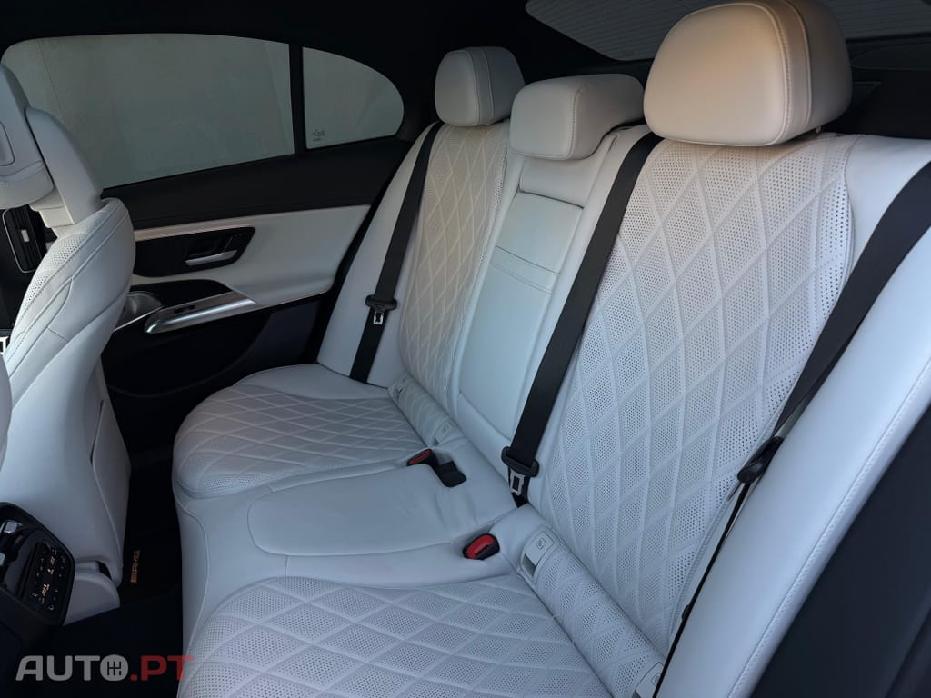 Mercedes-Benz E 300 de
