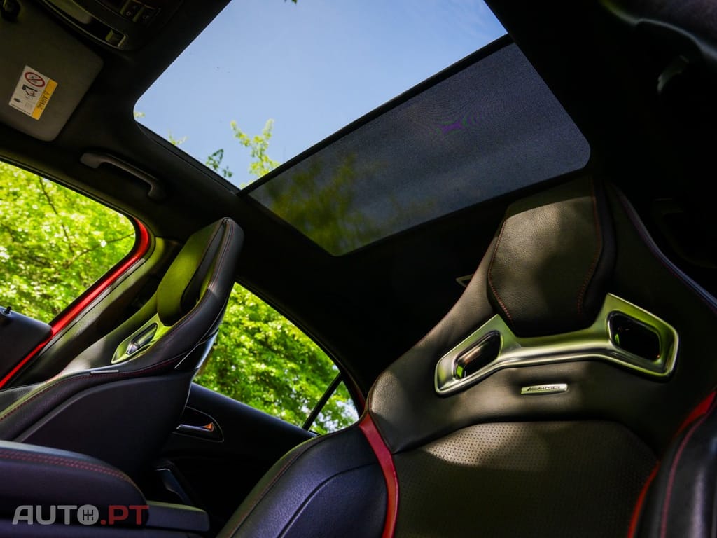 Mercedes-Benz A 45 AMG 4-Matic