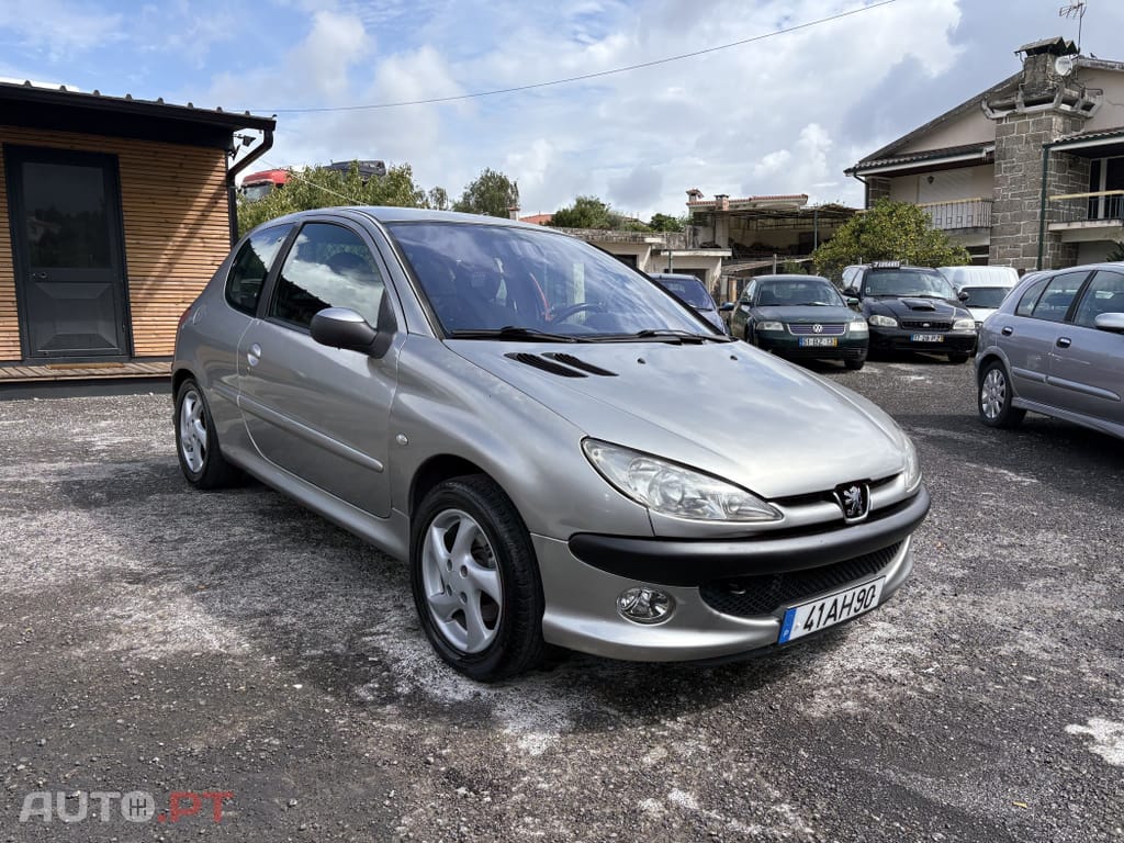 Peugeot 206 1.6 HDi XS