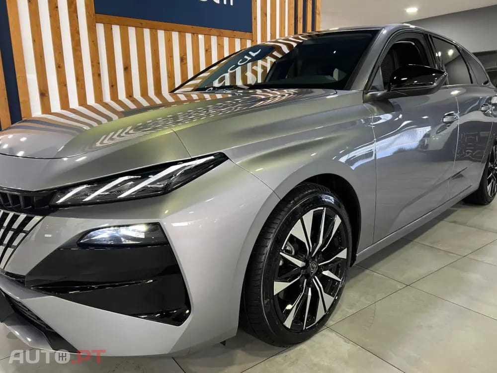 Peugeot 308 SW 1.2 Hybrid Allure e-DCS6