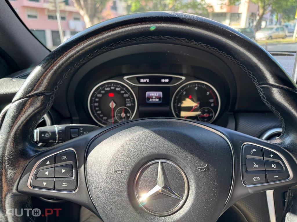 Mercedes-Benz A 180 d Urban