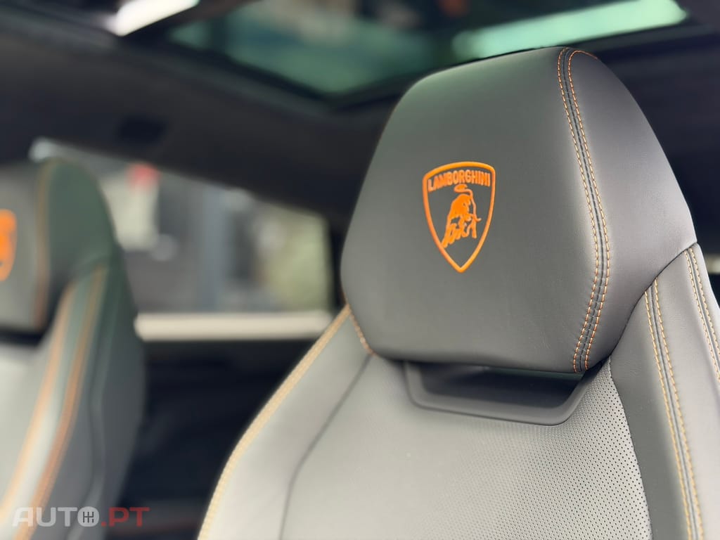 Lamborghini Urus 4.0 V8