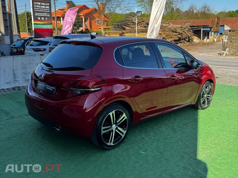 Peugeot 208 1.2 PureTech GT Line