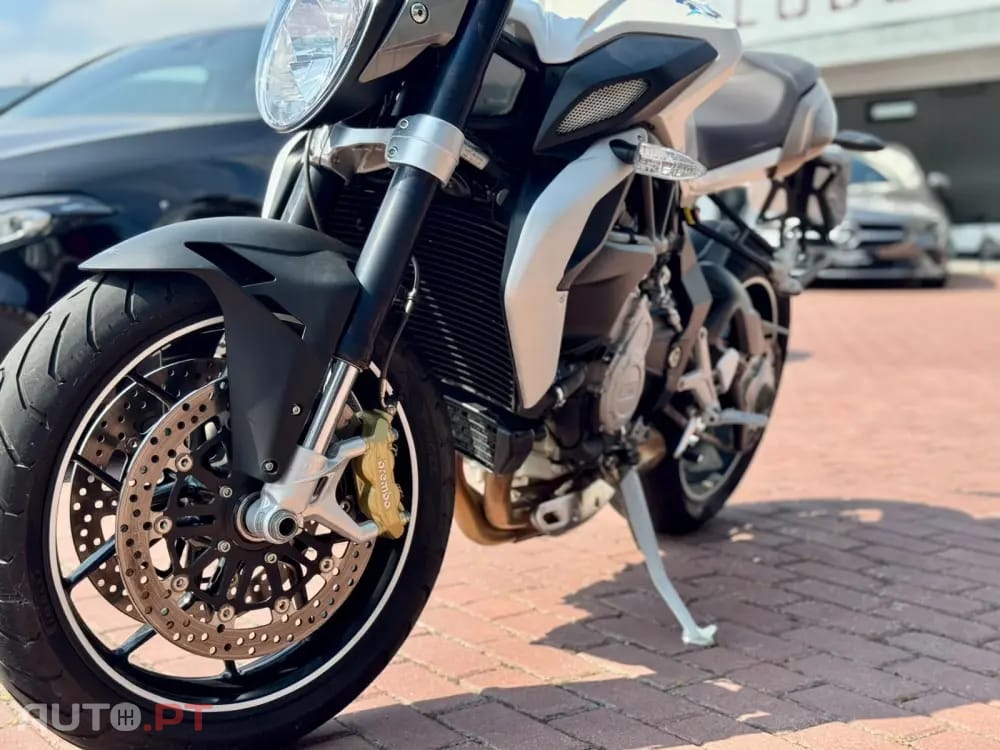 Mv Agusta Brutale MV Agusta Brutale 675