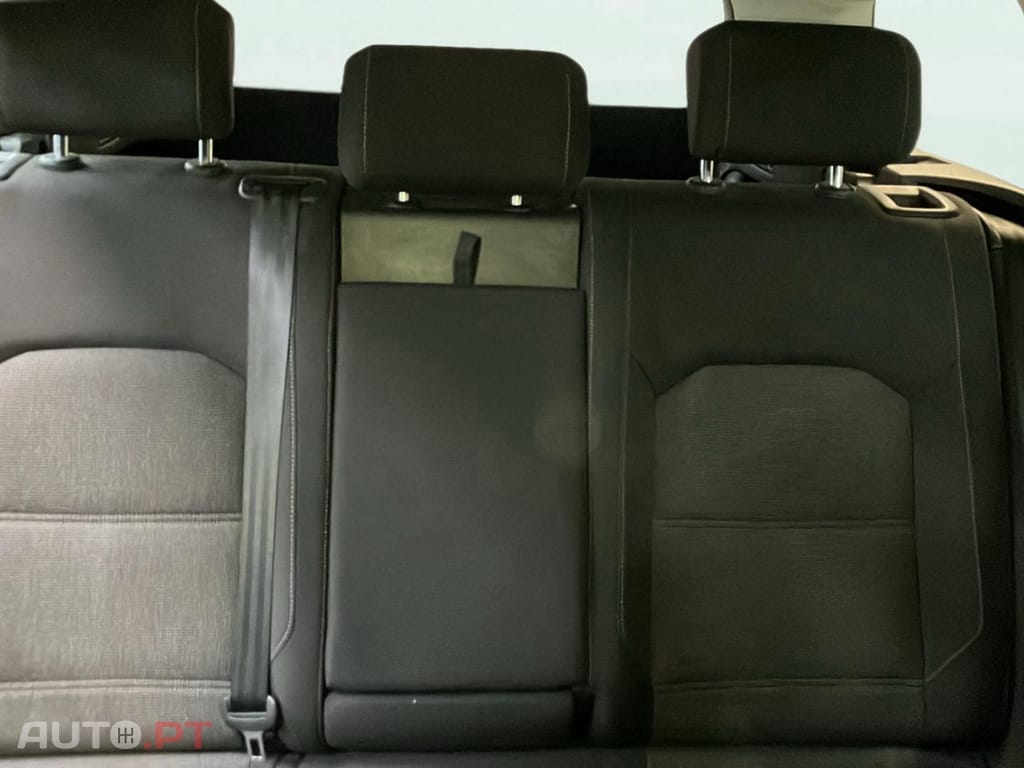 Volkswagen Passat 1.6 TDI Confortline