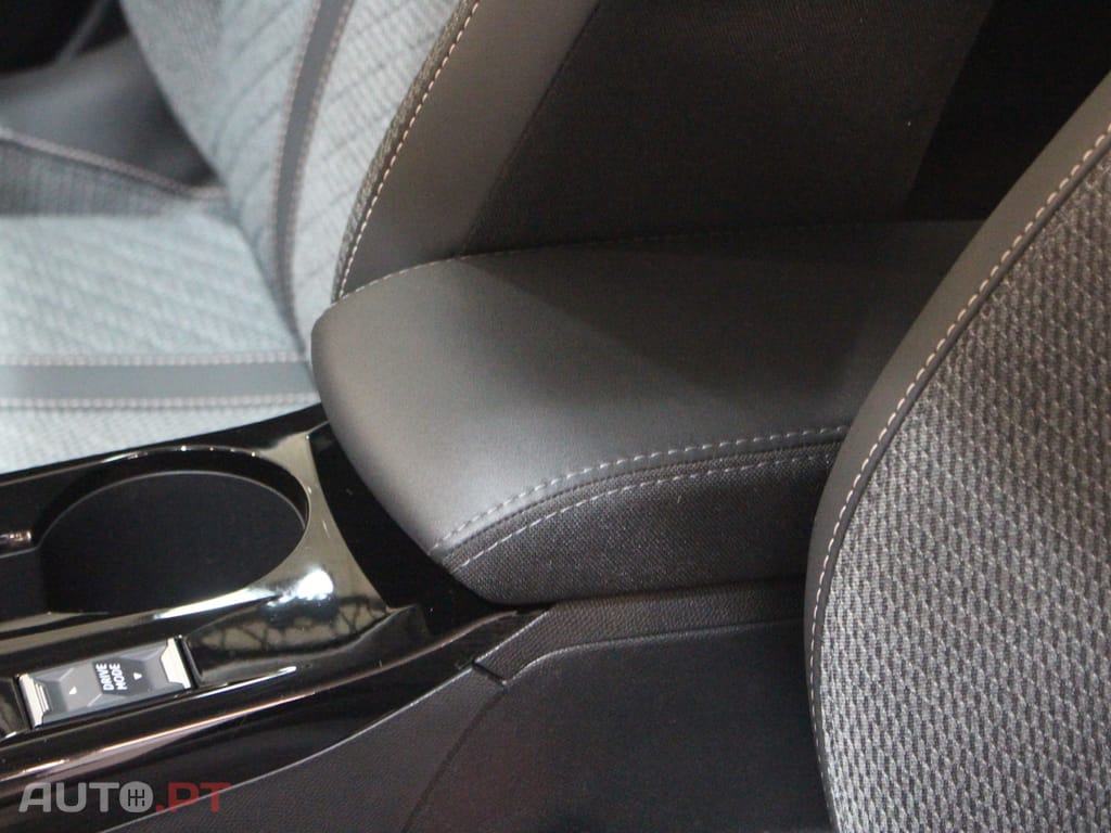 Peugeot 208 1.2 PureTech Allure