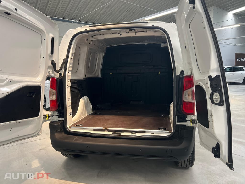 Peugeot Partner 1.5 BlueHDi Standard