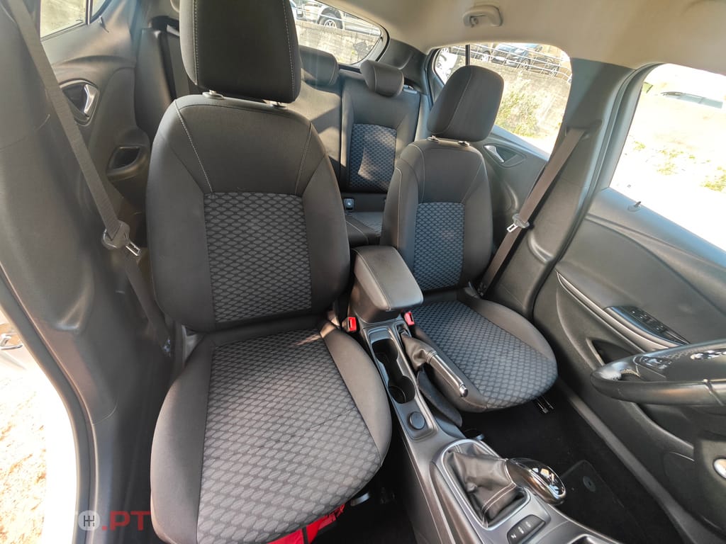 Opel Astra 1.5 D S&S Business Edition