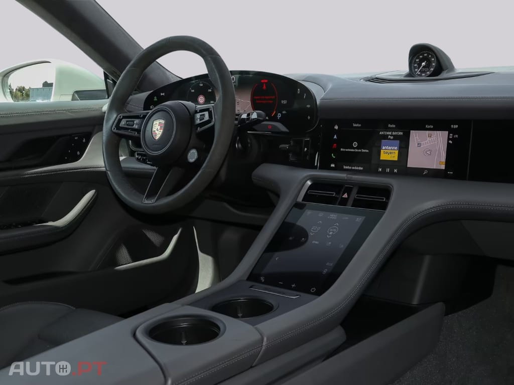 Porsche Taycan GTS I.V.A DEDUTIVEL 