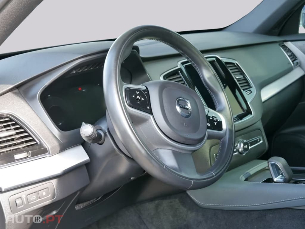 Volvo XC90 T8 I.V.A DEDUTÍVEL