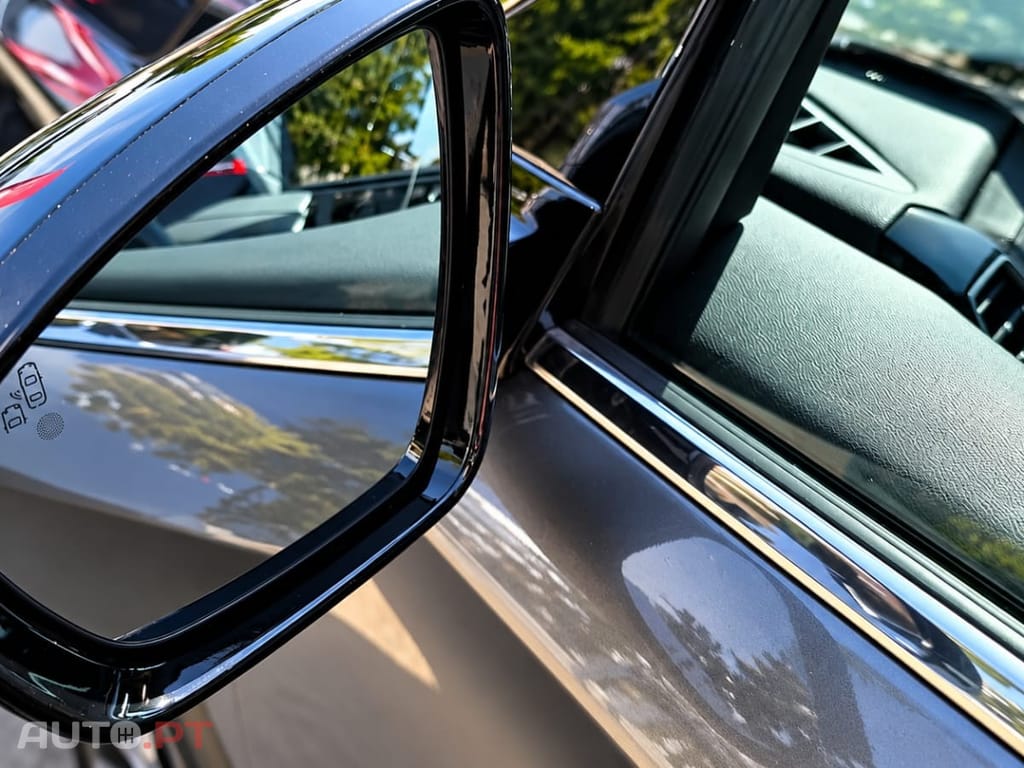 DS DS7 Crossback 2.0 BlueHDi La Première EAT8