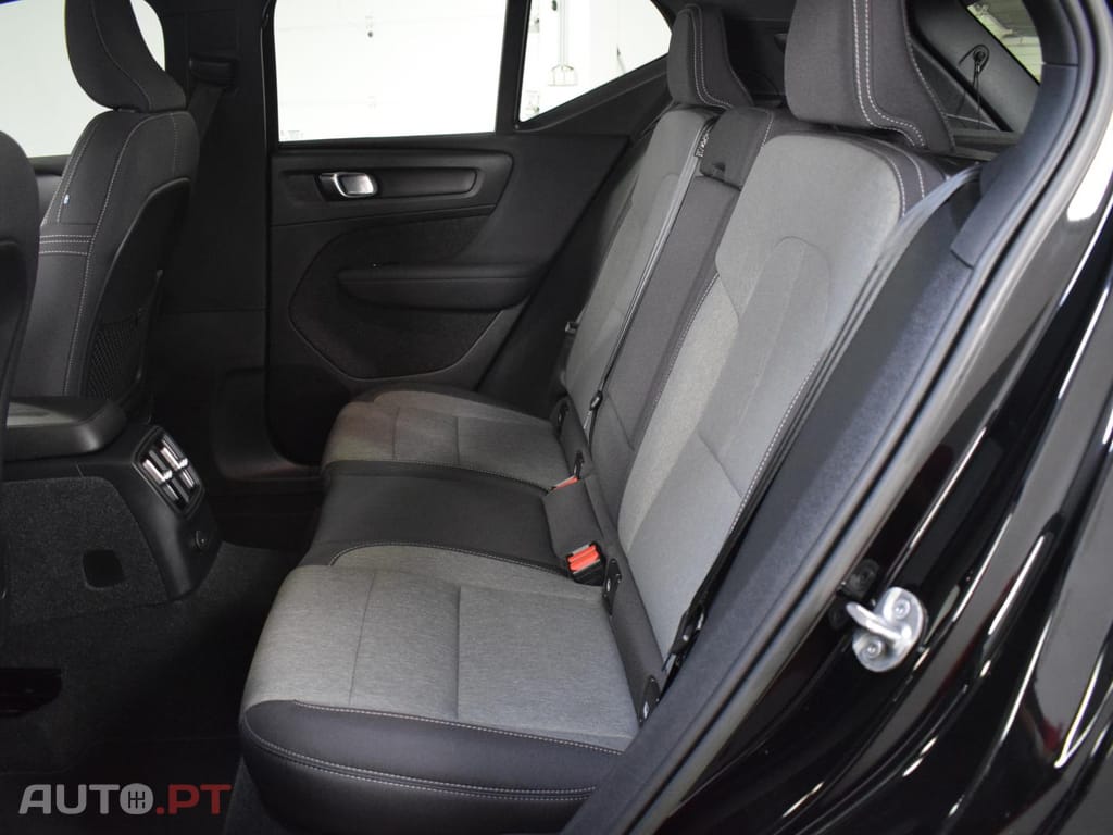 Volvo XC40 1.5 T4 211 PHEV Inscription