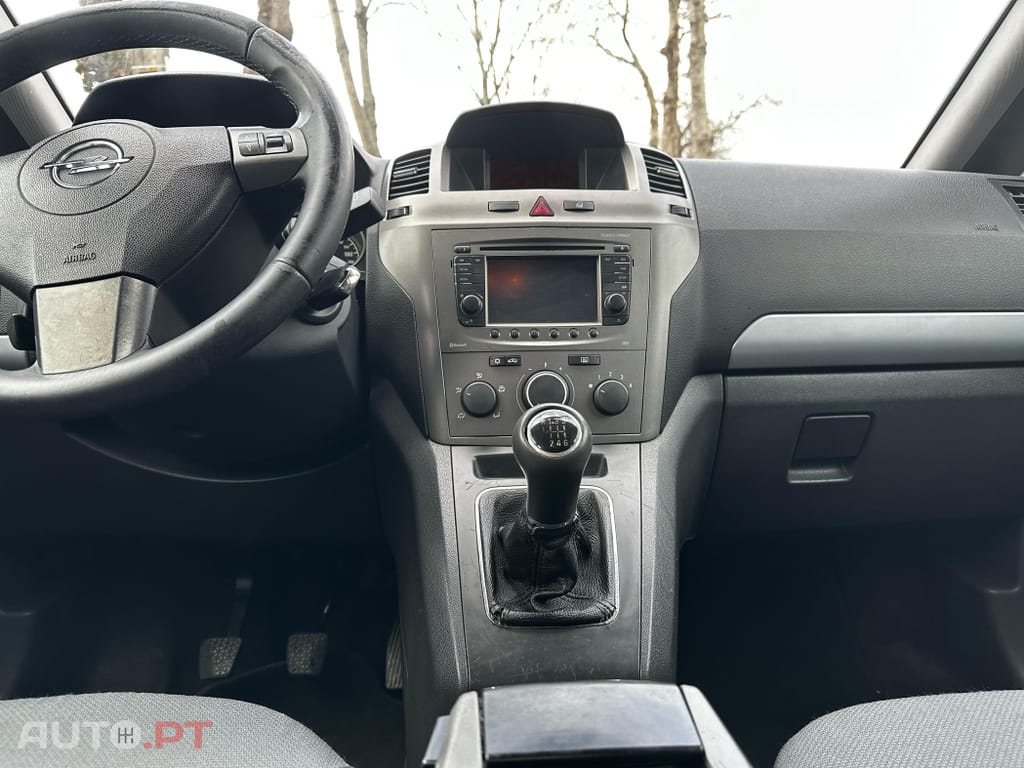 Opel Zafira 1.9 CDTi Enjoy
