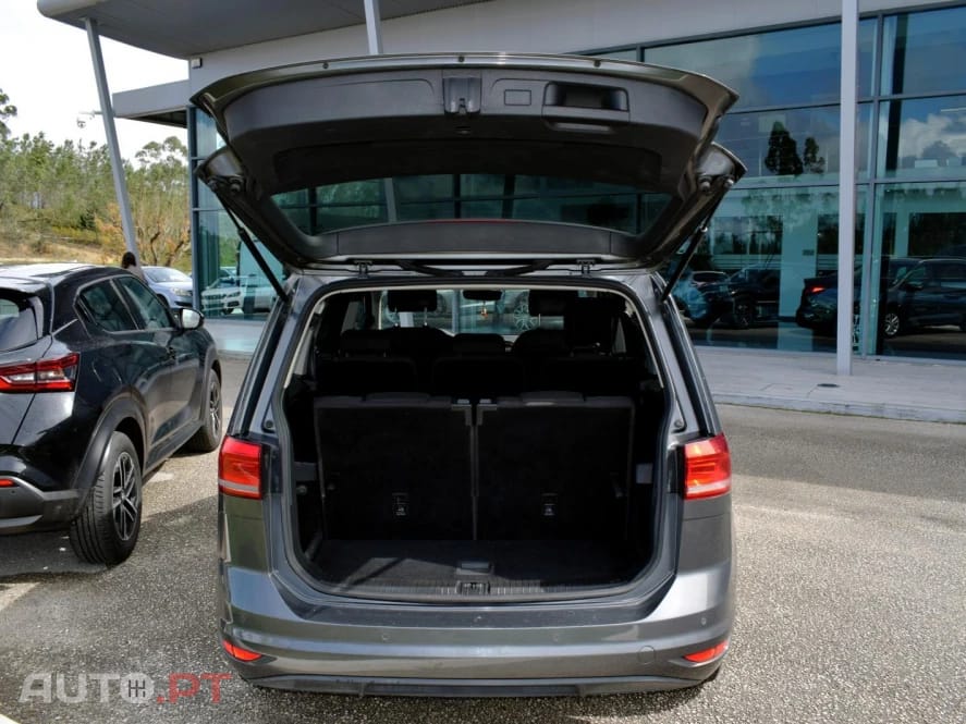 Volkswagen Touran 1.6 TDI Confortline