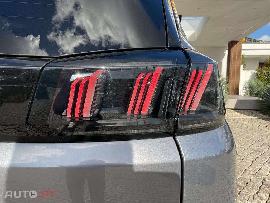 Peugeot 5008 1.5 BlueHDi Allure Pack EAT8