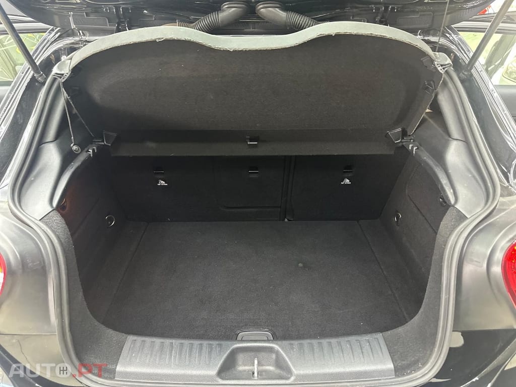 Mercedes-Benz A 180 Dynamic Edition