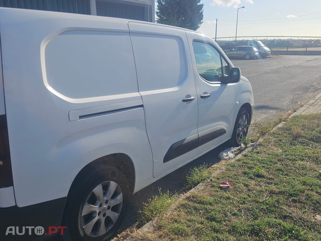 Opel Combo Longa