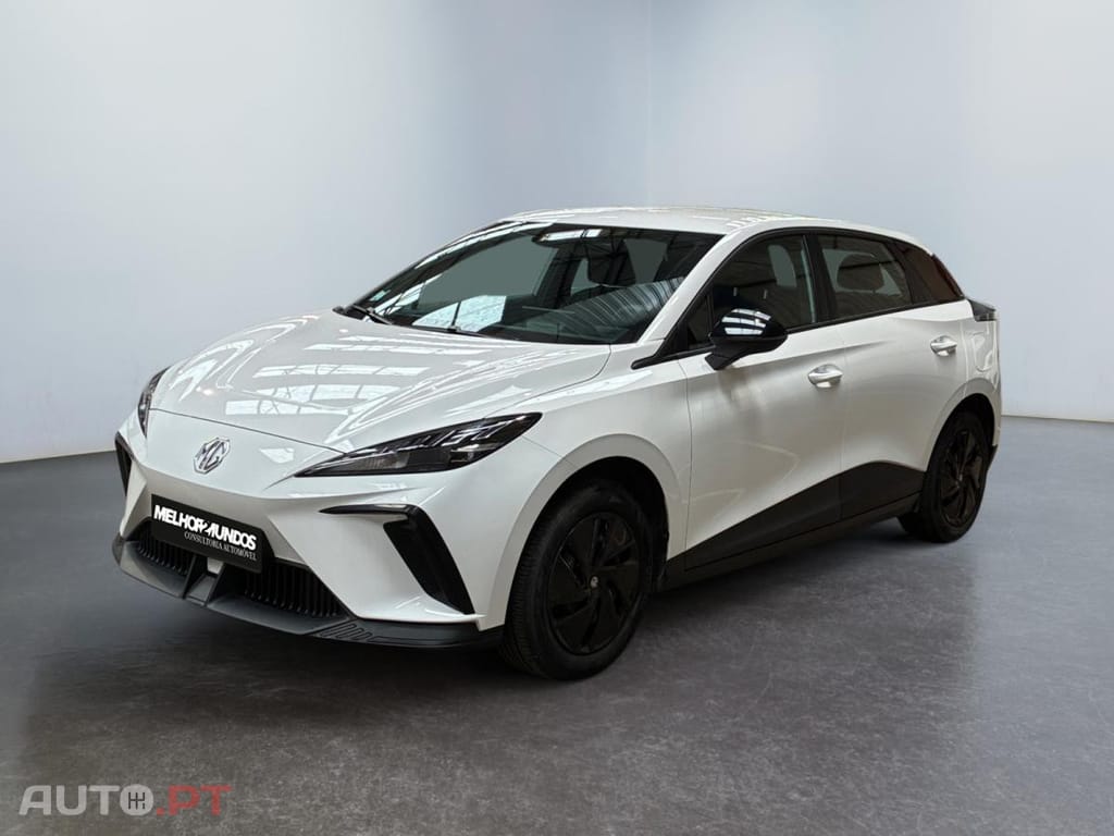 MG MG4 EV Standard 2WD