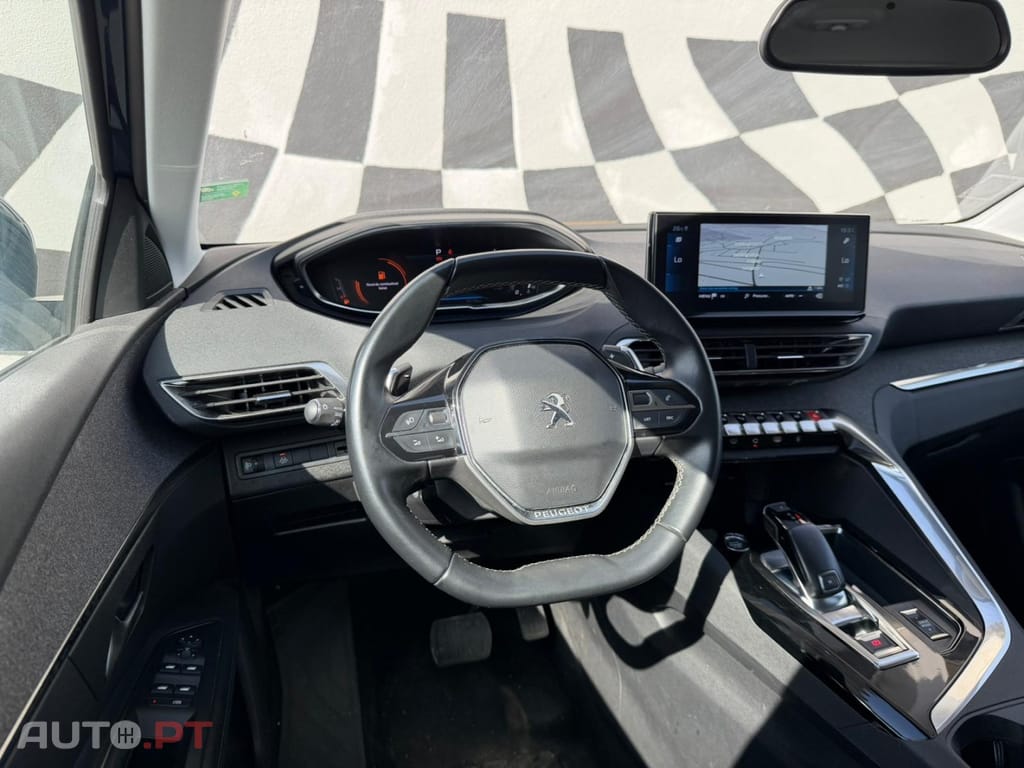 Peugeot 3008 1.2 PureTech Allure Pack EAT8