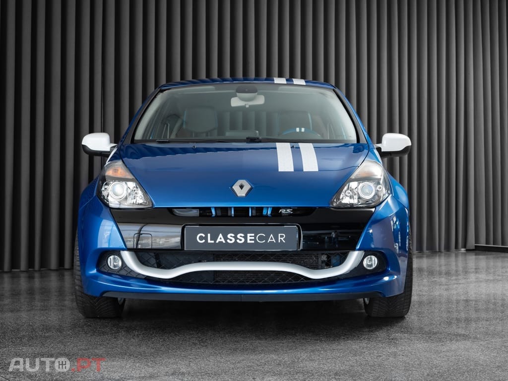 Renault Clio 2.0 16V Gordini RS
