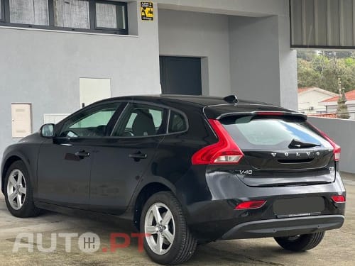 Volvo V40 2.0 D3 Kinetic