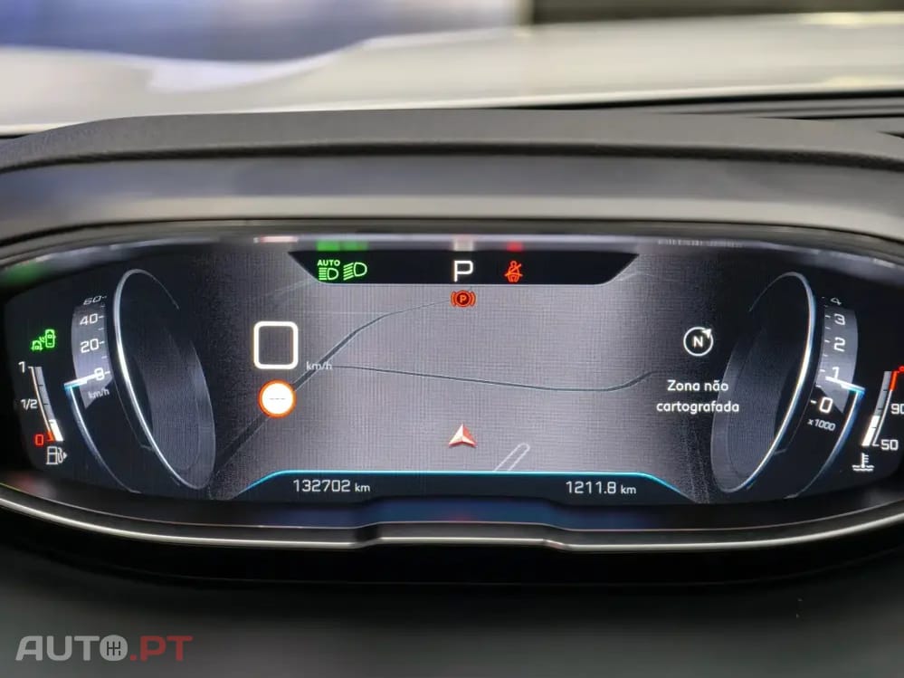 Peugeot 3008 1.5 BlueHDi Crossway EAT8