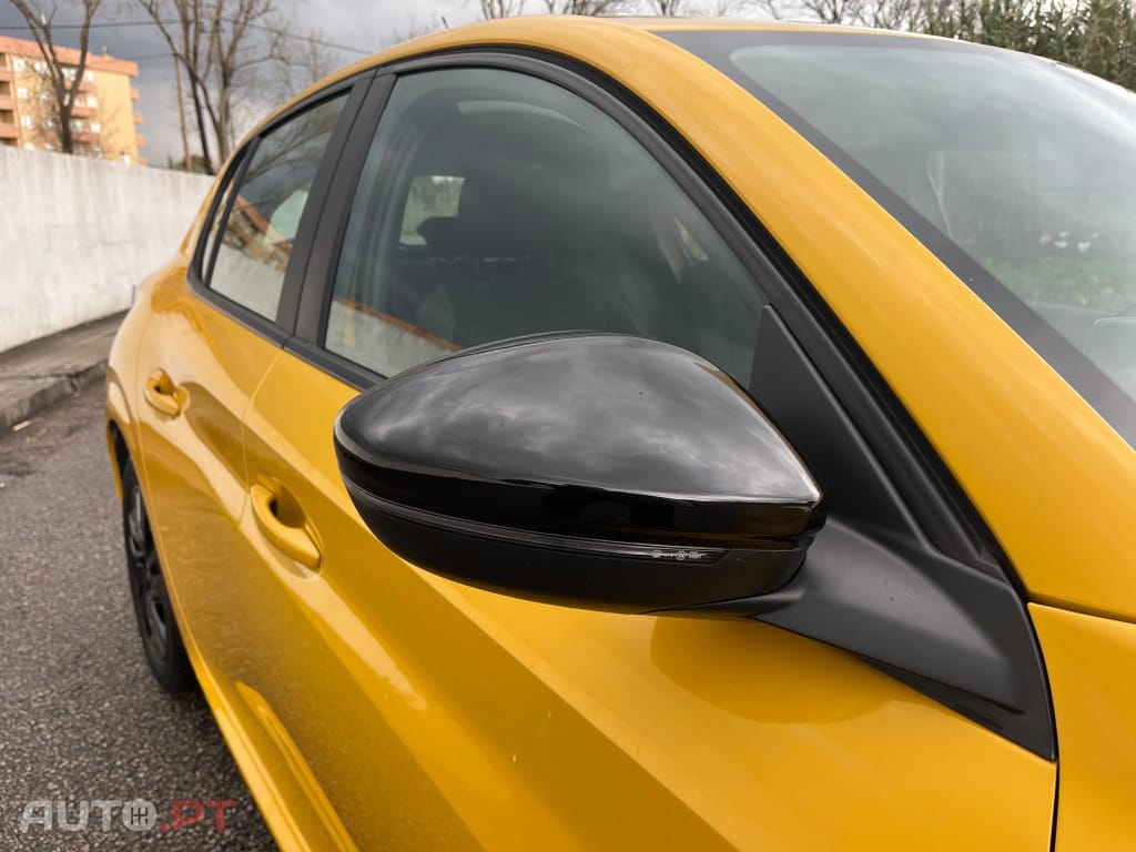 Peugeot 208 BlueHDi Style