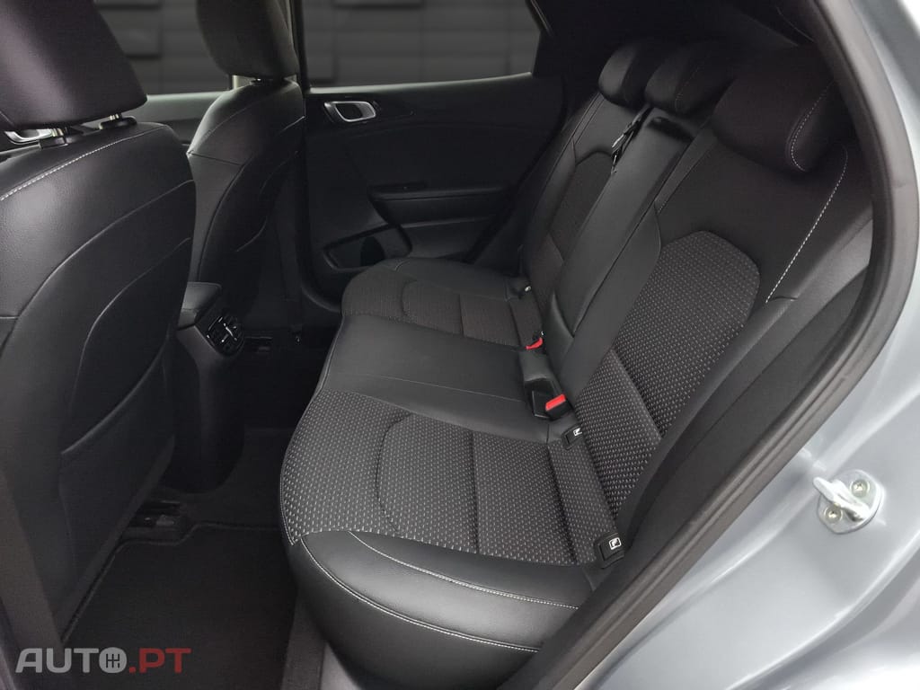 Kia Xceed 1.6 CRDi MHEV Tech