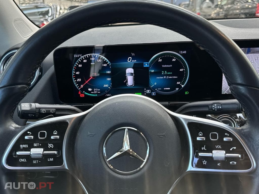 Mercedes-Benz EQA 250+